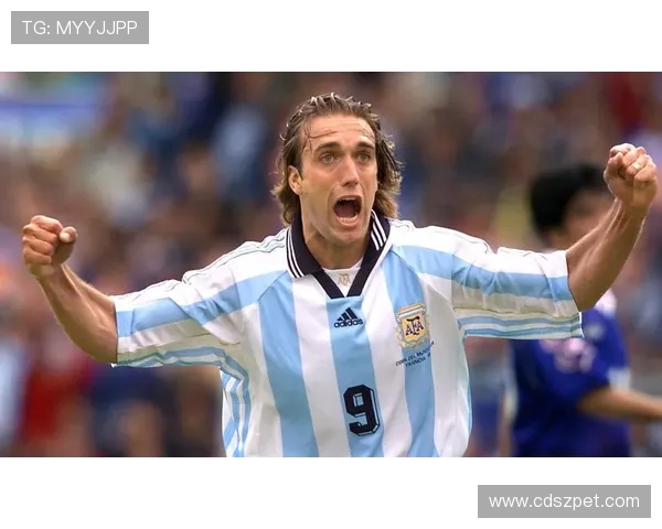 足球赛事中的明星球员与个人表现